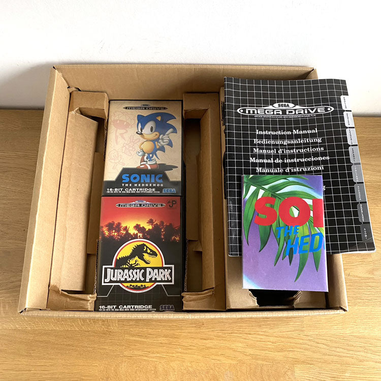 Console Sega Megadrive Jurassic Park/Sonic Bundle Pack (RARE !!!)