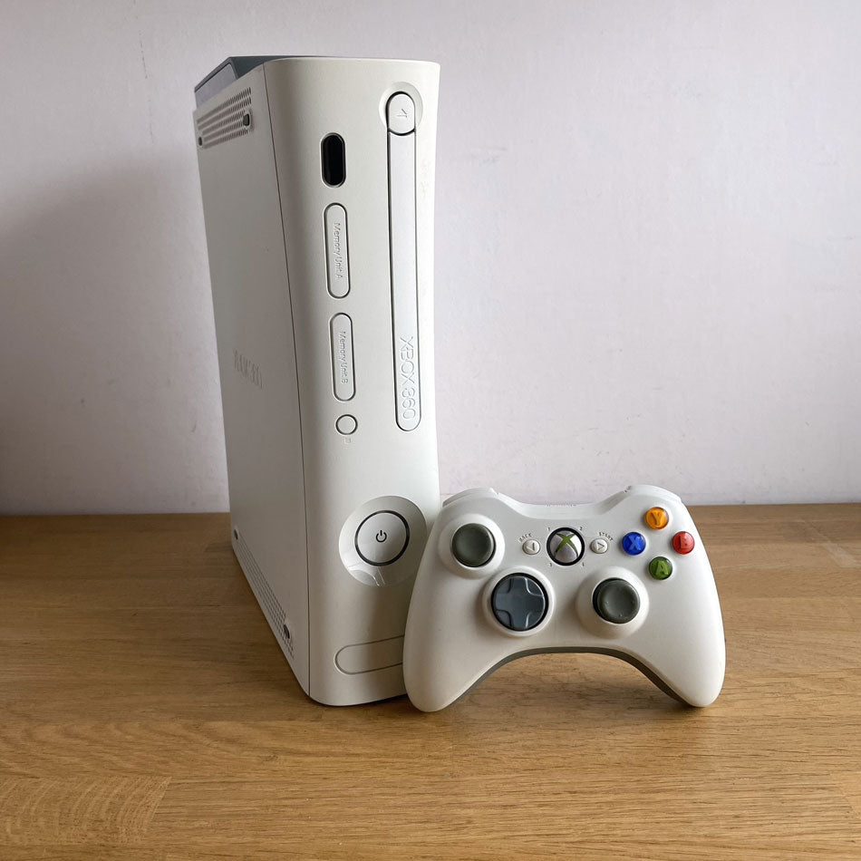 Microsoft Xbox 360 White 20GB hot Console