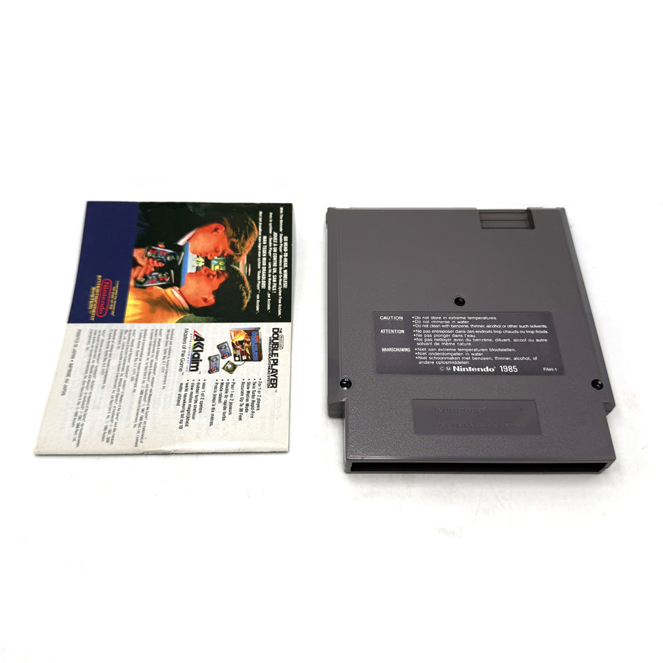 Iron Sword Wizards & Warriors II Nintendo NES