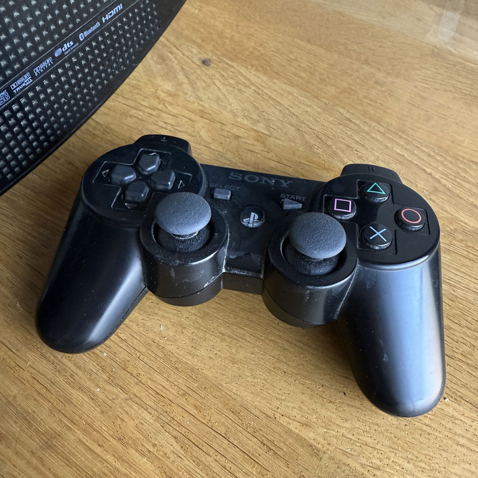 Console Playstation 3 CECH04 60Go (Rétrocompatible PS2) + Jeu GTA IV