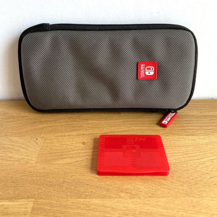 Housse et étui pour jeux Nintendo Switch