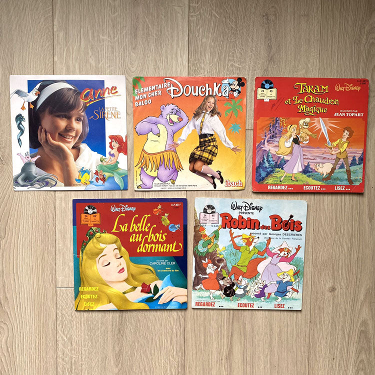 Lot de pochettes et vinyles Disney