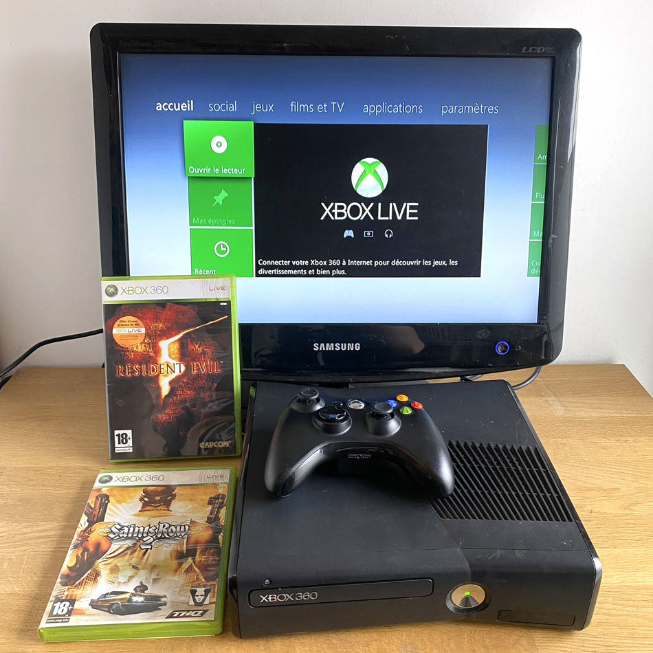 Console Xbox 360 Slim (250 Go) + 2 jeux