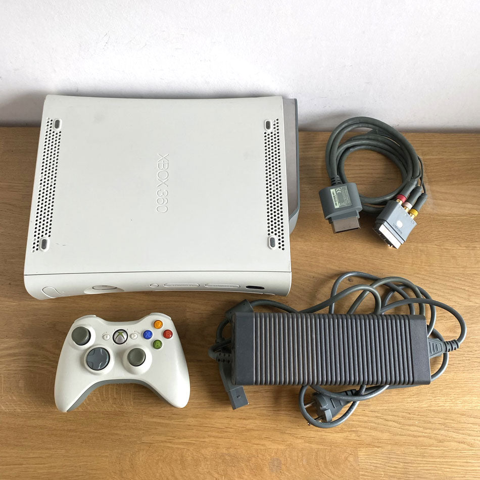 Console Xbox 360 Arcade (+ HDD 20Go) + 2 jeux