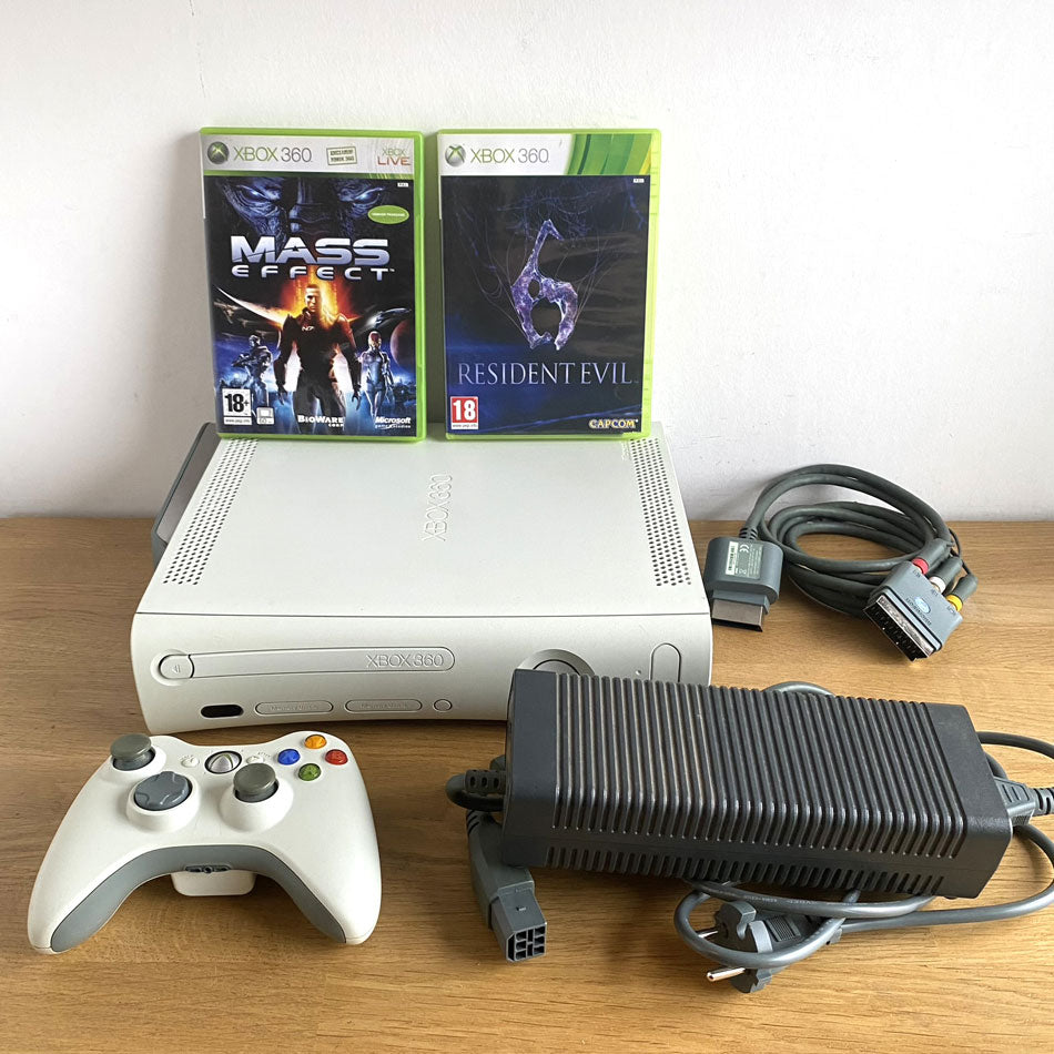 Console Xbox 360 Arcade (+ HDD 20Go) + 2 jeux