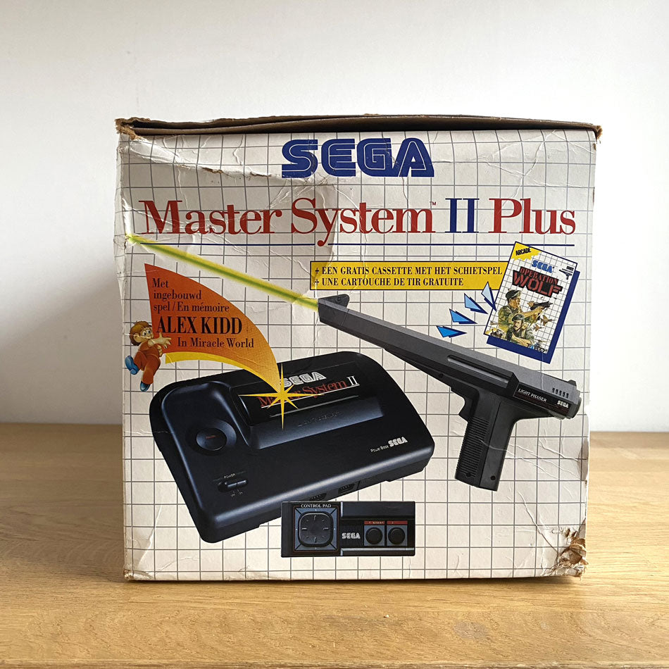 Console Sega Master System II Plus Pack "Operation Wolf"