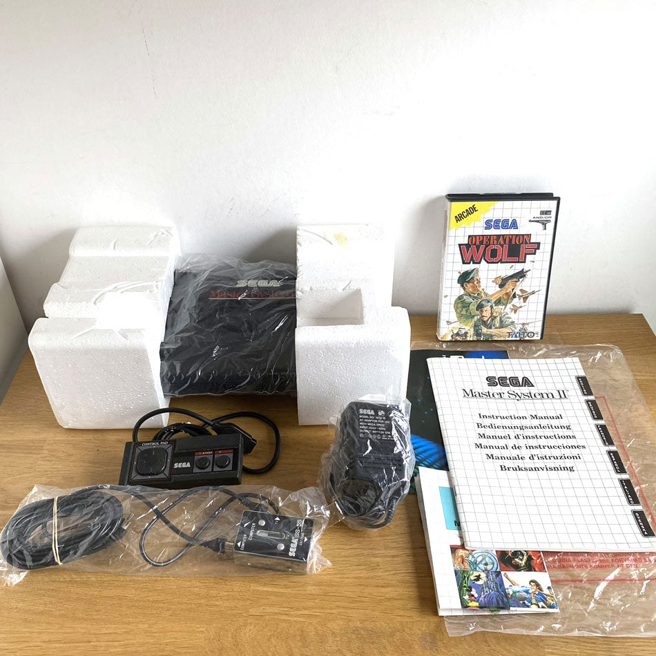 Console Sega Master System II Plus Pack "Operation Wolf"