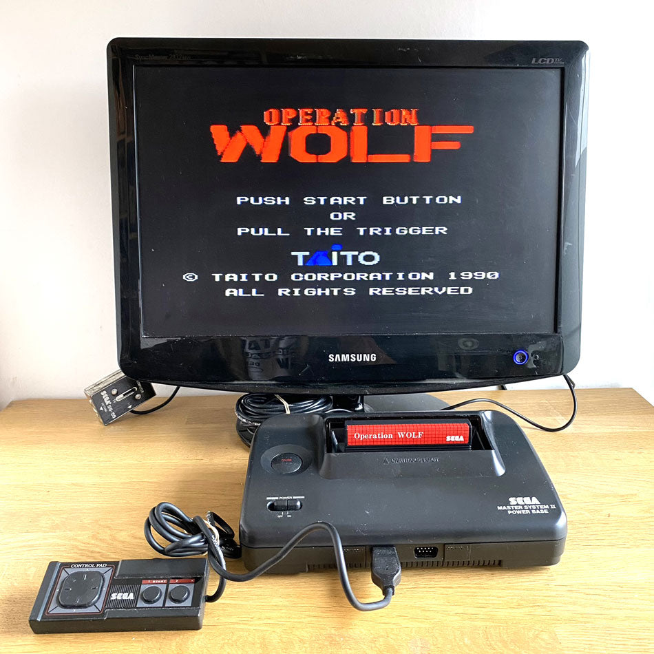 Console Sega Master System II Plus Pack "Operation Wolf"