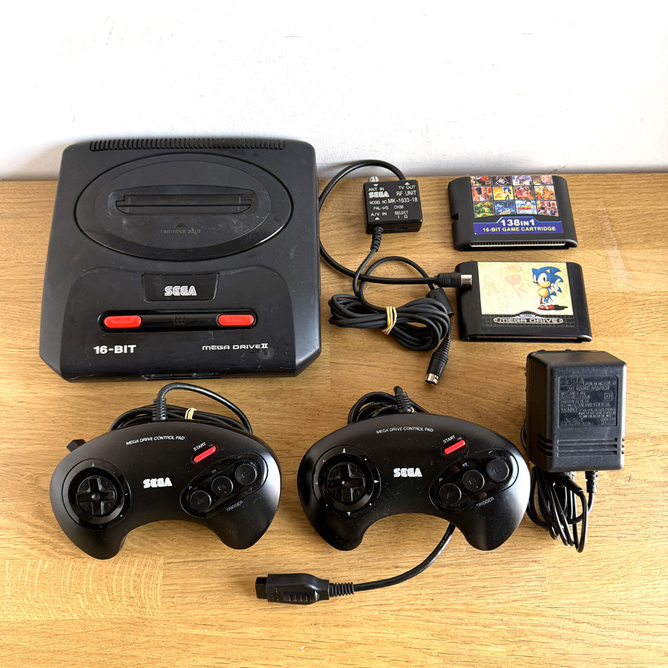Console Sega Megadrive II Pack + Cartouche 138 in 1