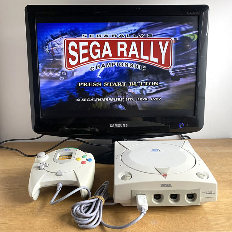 Console Sega Dreamcast (HKT-3030) avec manette et carte mémoire