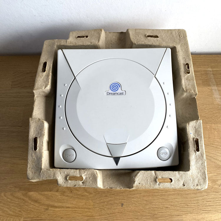 Console Sega Dreamcast (HKT-3030) en boite