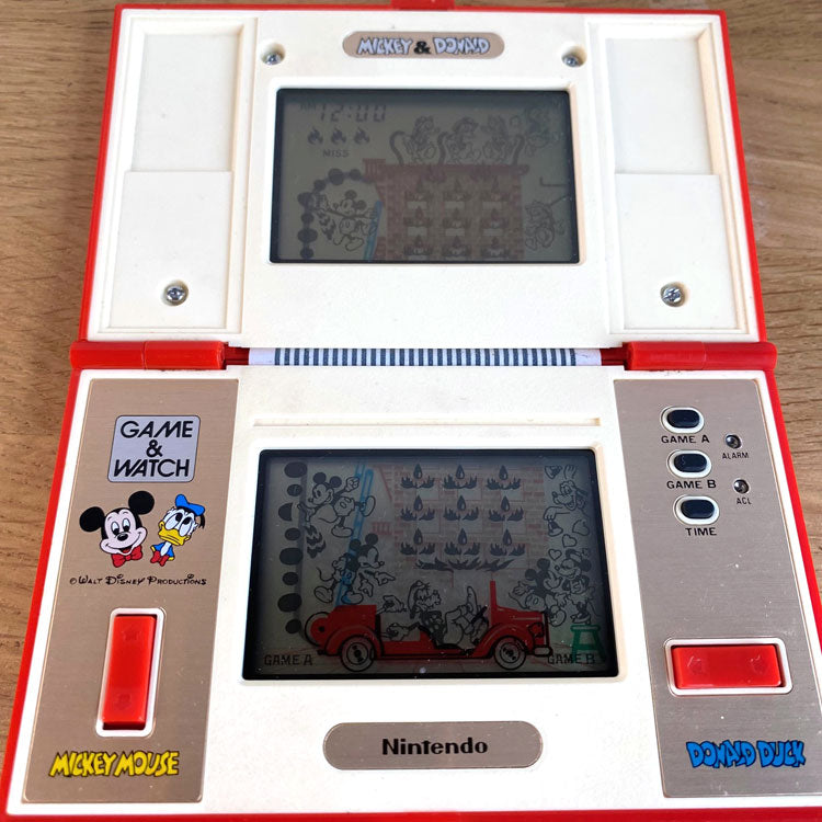 Mickey & Donald Nintendo Game Watch Multi Screen