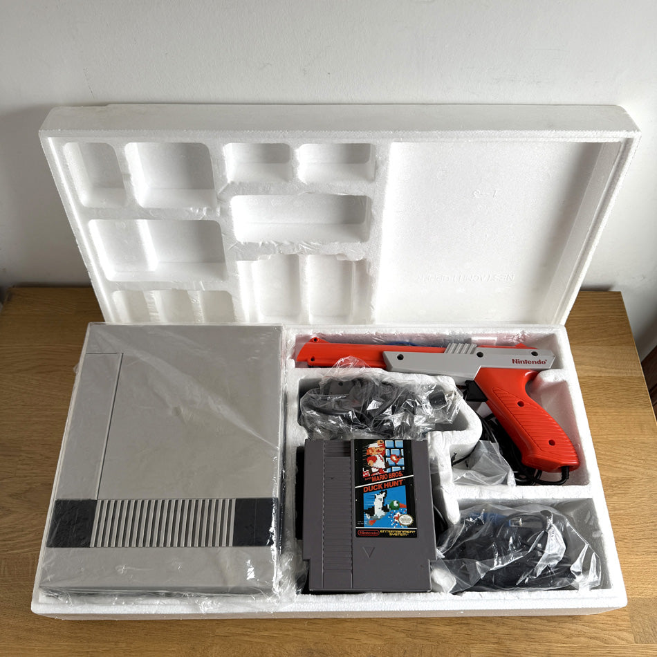 Console Nintendo NES Action Set Pack