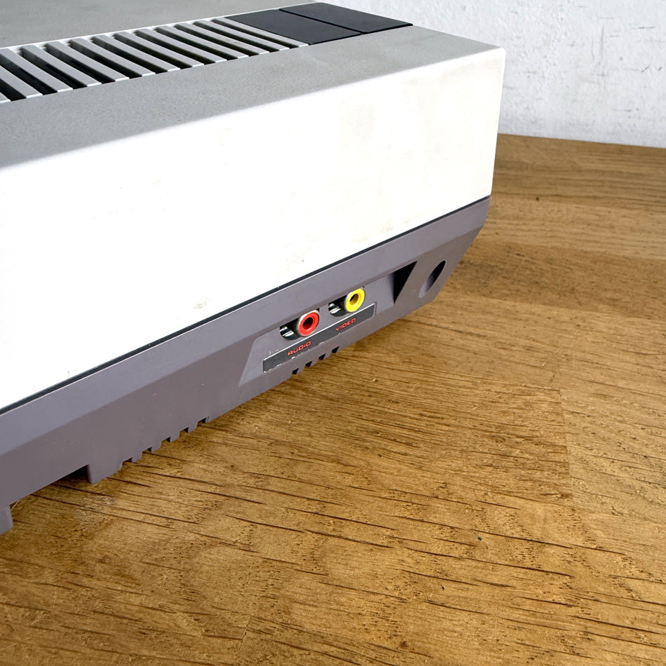 Console Nintendo NES Action Set Pack