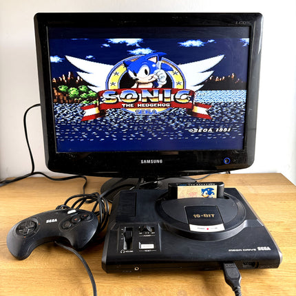 Console Sega Megadrive (PAL) Sonic The Hedgehog Pack