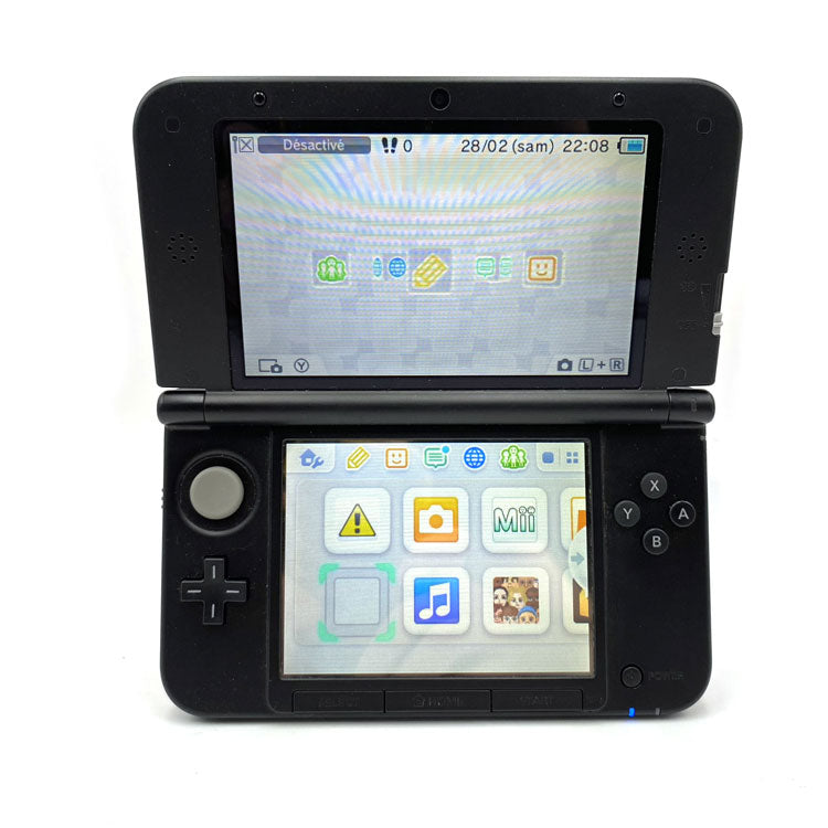 Console Nintendo 3DS XL Black/Red + 2 jeux