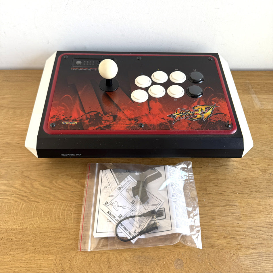 Arcade Fightstick Tournament Edition MadCatz Street Fighter IV Collector's Edition Xbox 360