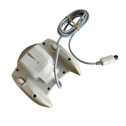 Manette officielle Sega Dreamcast blanche (Jaunie), vue détaillée de l’exemplaire