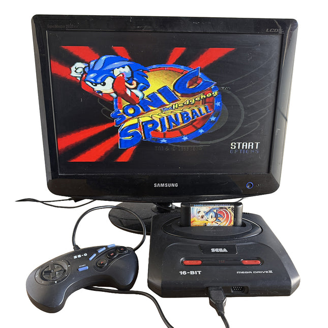Console Sega Mega Drive II avec Sonic Spinball : démonstration de fonctionnement, écran non inclus